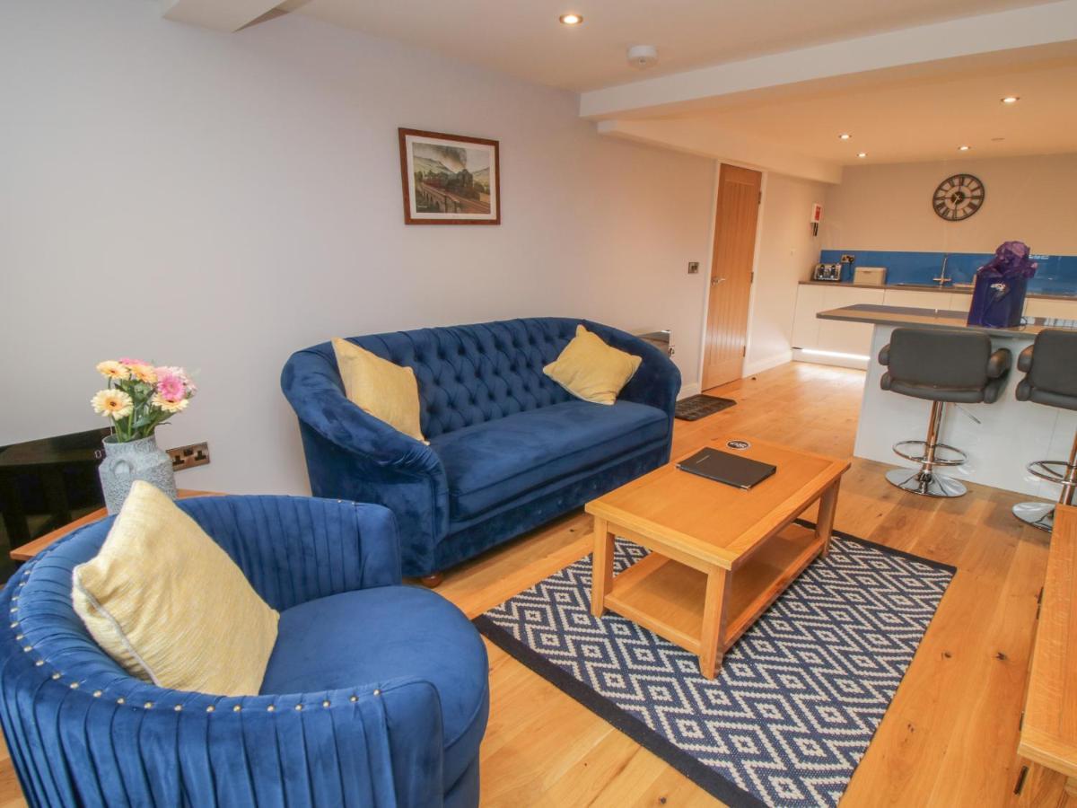 Blue Peter Engine Shed Apartment Whitby Exterior photo